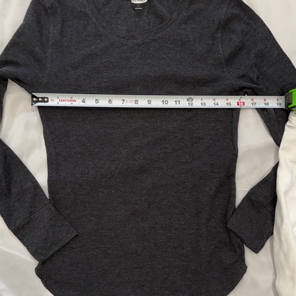 Bundle of Two Old Navy Thermal Long Sleeve Shirts—Charcoal and White—Large - Picture 11 of 13